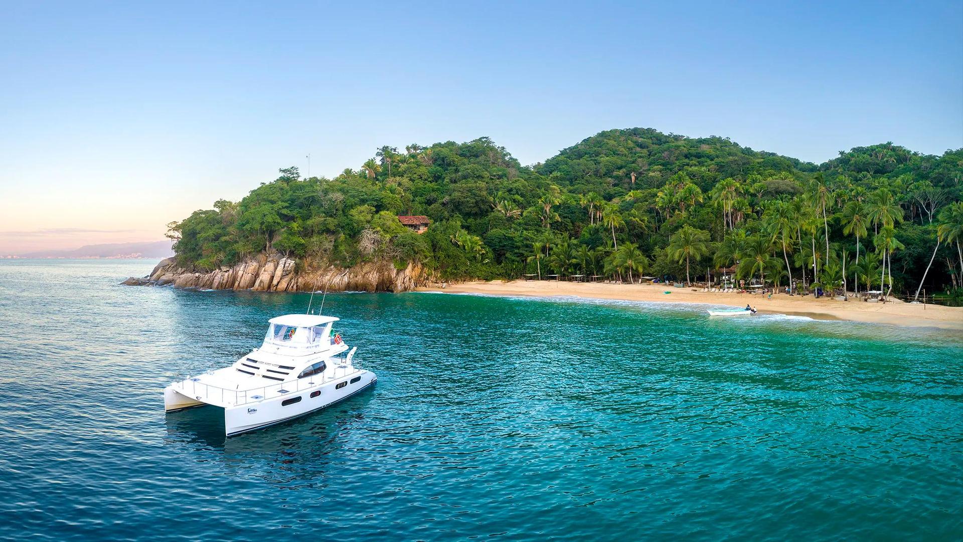 Yate de Lujo y Tour de Snorkel